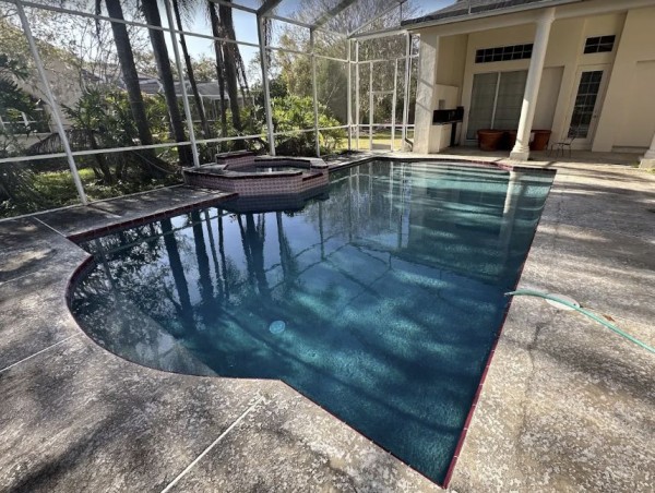Pool Cleaning in Palm Harbor, FL (1)